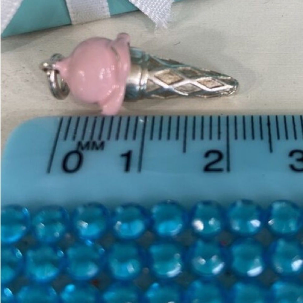 Please Return to Tiffany rare ice cream Charm